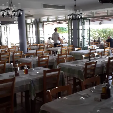 公寓式酒店 卡拉斯假日公寓 普罗塔拉斯