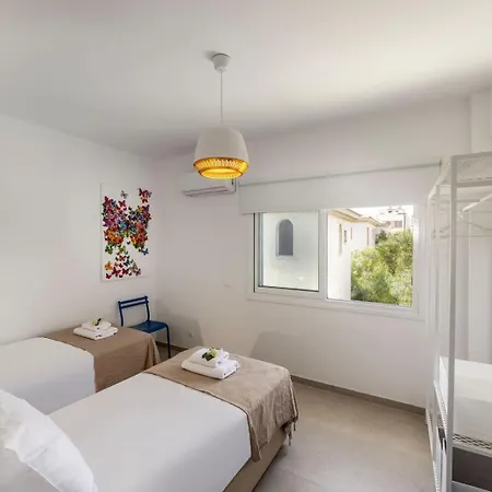 卡拉斯假日公寓 3* 普罗塔拉斯