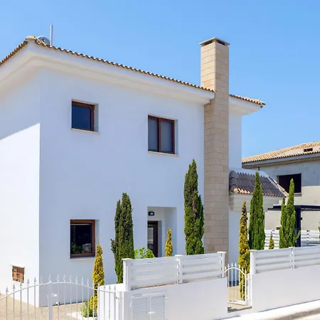 卡拉斯假日公寓 公寓式酒店 3*