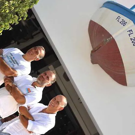 Captain Karas Holidays