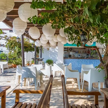 Captain Karas Holidays 3* Protaras