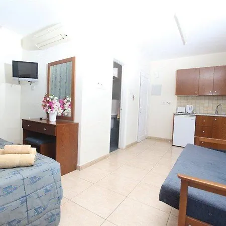 Apart Otel Captain Karas Holidays Protaras