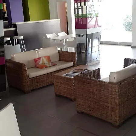 Captain Karas Holidays Aparthotel 3*