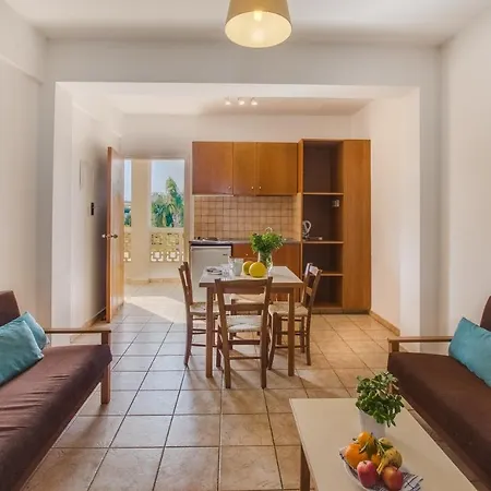 Captain Karas Holidays Hotel apartamentowy