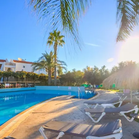 Apart Otel Captain Karas Holidays