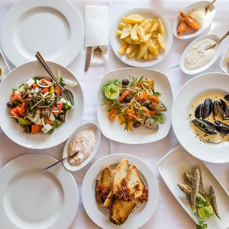 Captain Karas Holidays 3*