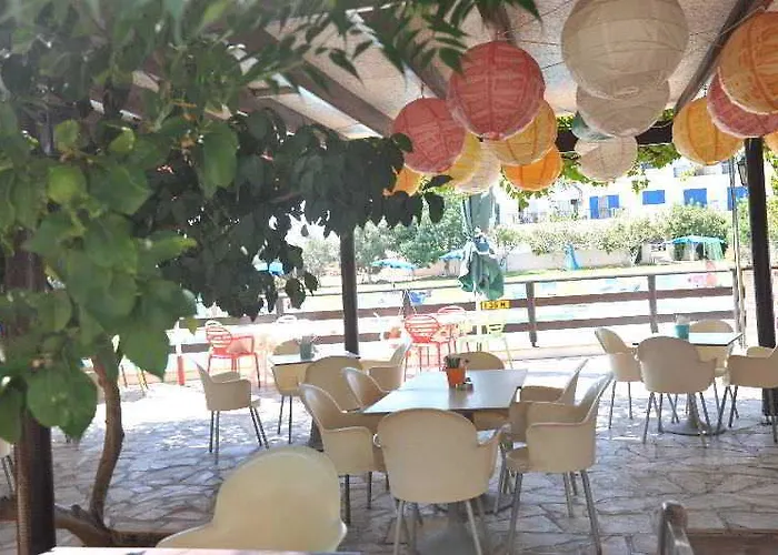 Captain Karas Holidays 3* Protaras