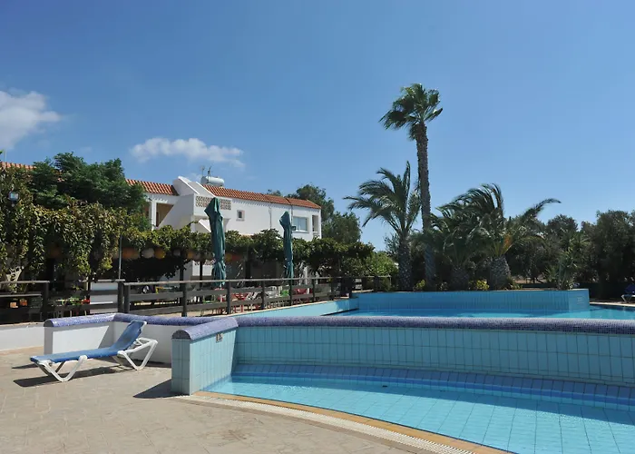 Captain Karas Holidays 3* Protaras