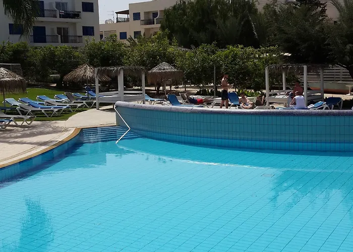 Captain Karas Holidays 3* Protaras