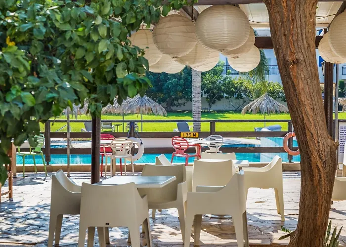 Captain Karas Holidays Apart-hotel Protaras