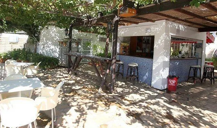 Aparthotel Captain Karas Holidays 3*