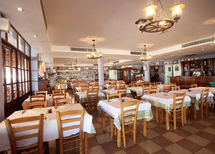 Apart-hotel Captain Karas Holidays 3*