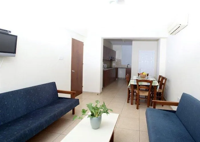 Apart-hotel Captain Karas Holidays 3*