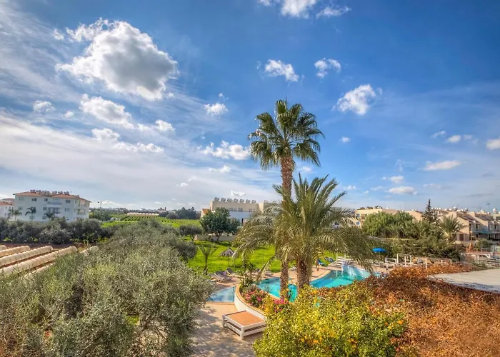 Captain Karas Holidays Apart-hotel 3*