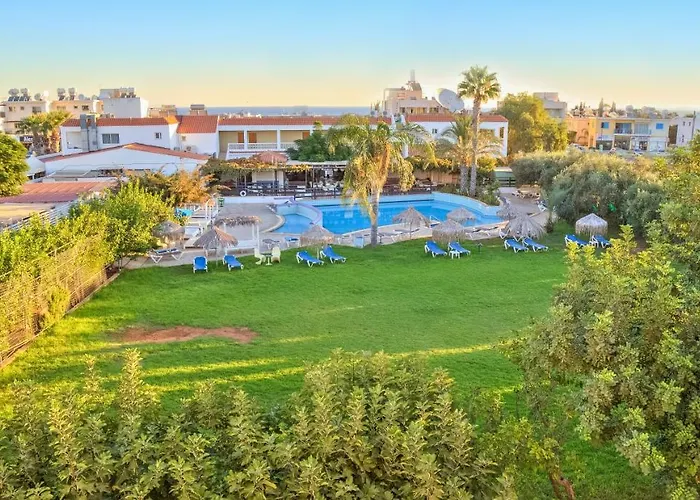 Captain Karas Holidays 3* Protaras